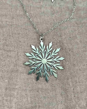 9  κολιε χιονονιφαδα (1)